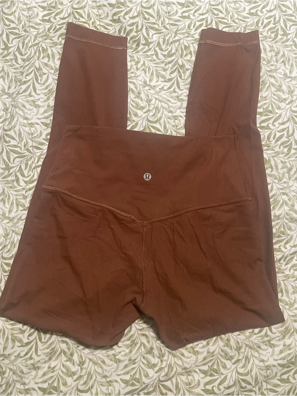 Lululemon Align Ribbed High-Rise Crop 23